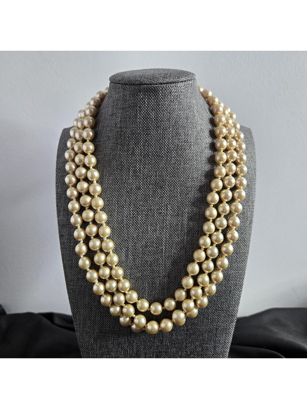 Vintage 3 Strand Faux Pearl Necklace Rhinestone Clasp Wedding Statement Necklace